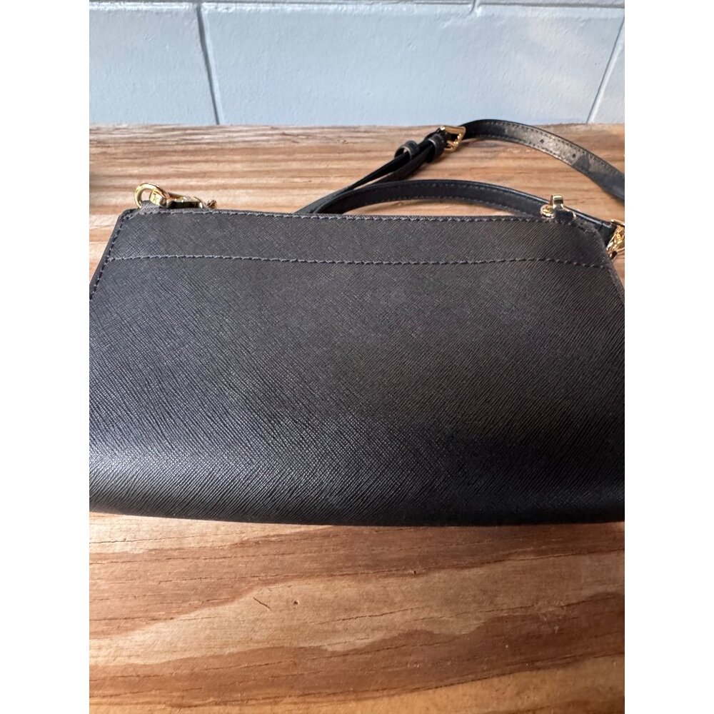 Michael Kors Black Leather Jet Set Travel Clutch Crossbody Bag With Gold Chain S - Picture 8 of 10